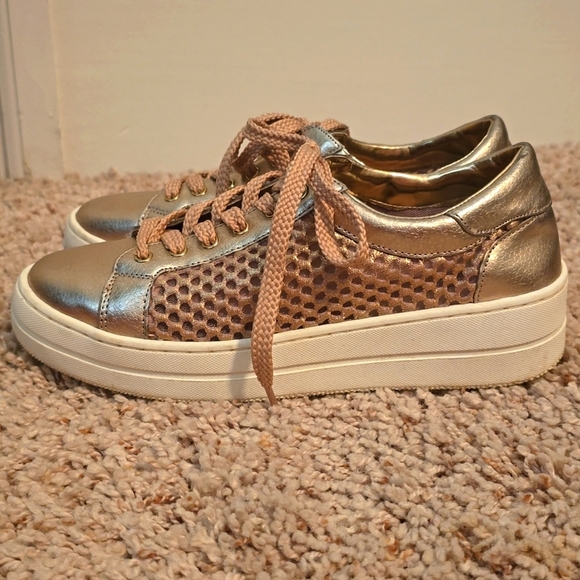 Steve Madden Women's Rose Gild Sneakers Size 6.5 (Bin 0718) - Picture 3 of 10